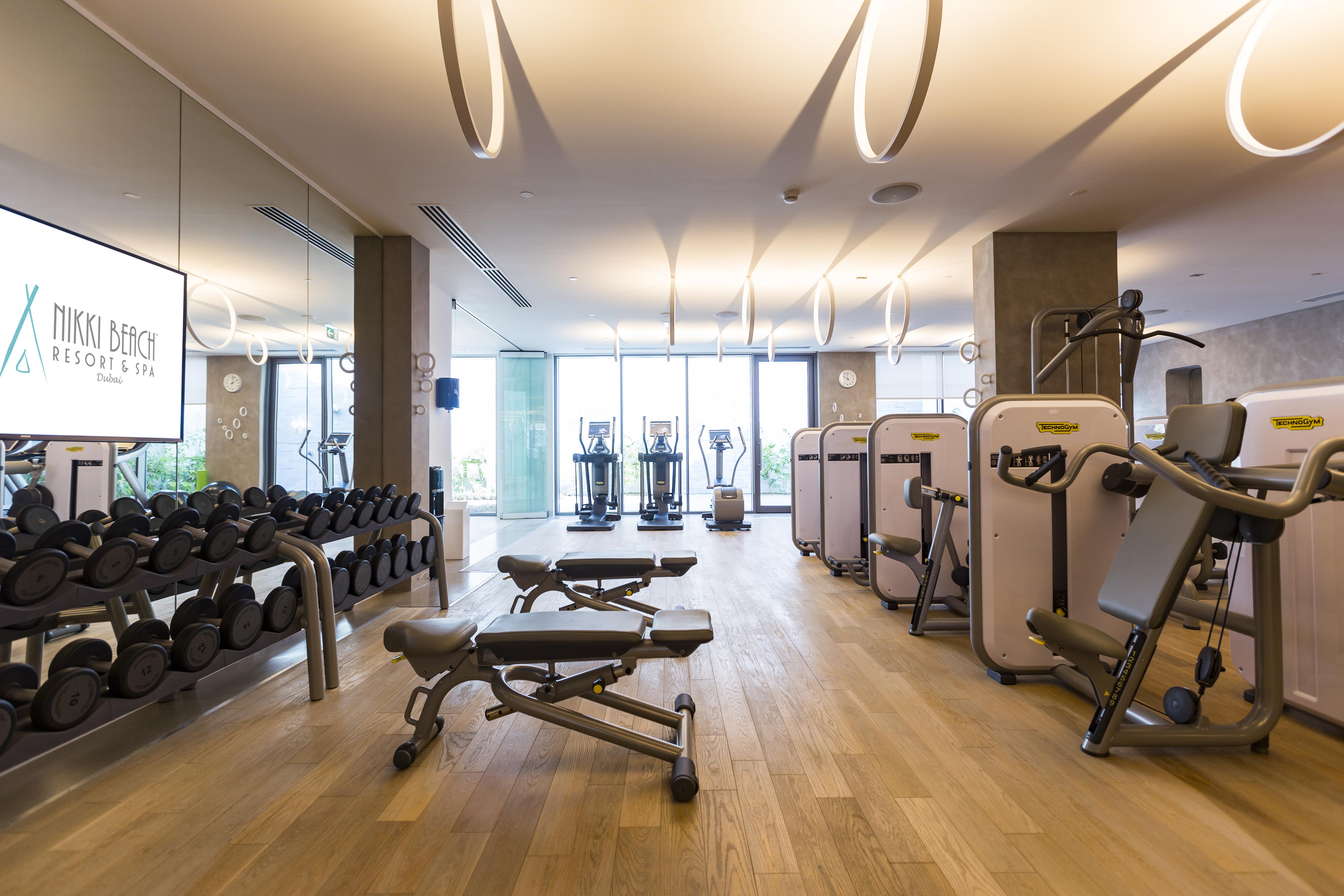 Nikki Beach Resort & Spa Dubai Eksteriør billede The gym at the hotel